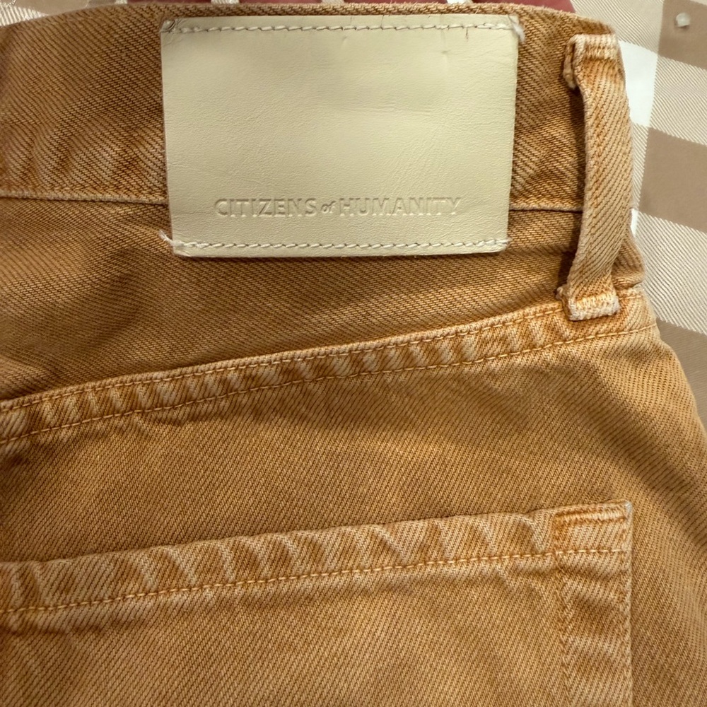 Citizens of Humanity High-Rise Denim Vintage Shorts - Picture 9 of 9